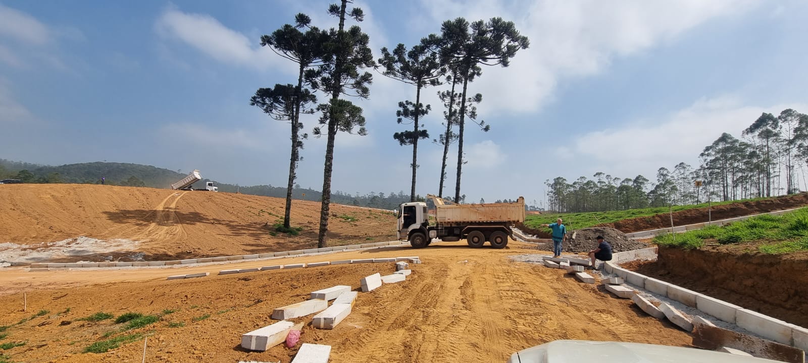 WhatsApp Image 2026-04-10 at 09.39.31 (1)