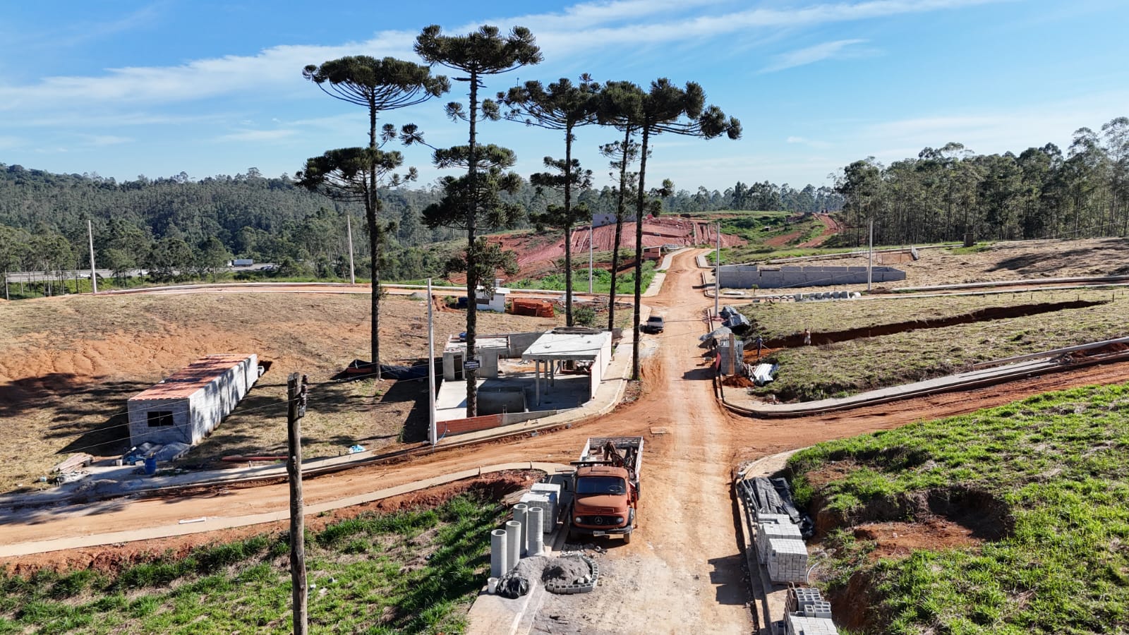 WhatsApp Image 2026-04-10 at 09.39.33 (1)